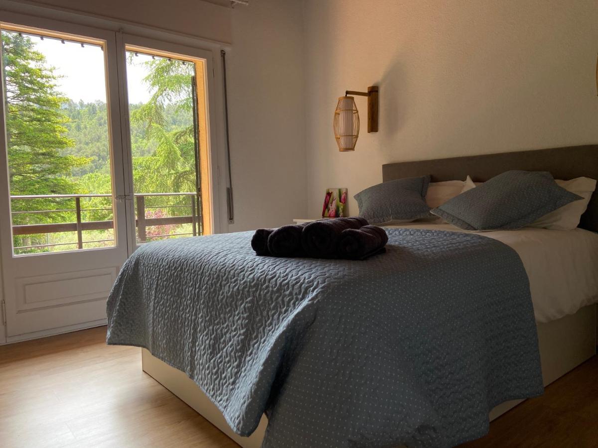 Bed and Breakfast Els Avets De La Muga Sant Llorenc de la Muga Exterior foto